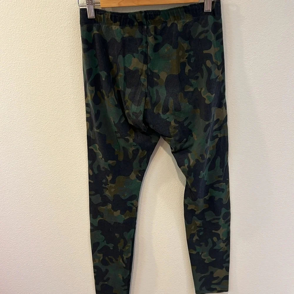Camouflage Nike cotton leggings M